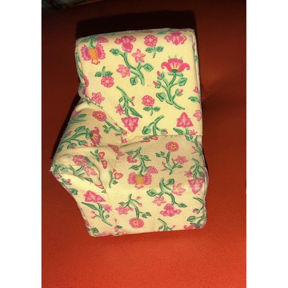 Loving Family Dollhouse Sofa Corner Chair Yellow Floral Couch‎ Cover Vintage 90s